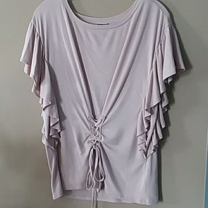 EXPRESS BLUSH BUTTERFLY SHORT SLEEVE TOP🦋